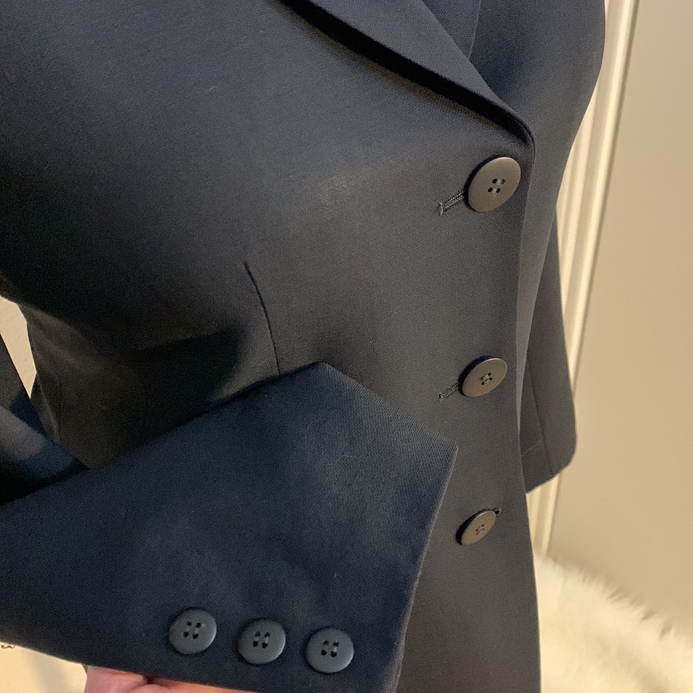 ❌SOLD❌ TALBOT’S Blazer Suit Jacket - Size 4 - Wool - Classic - Picture 4 of 9